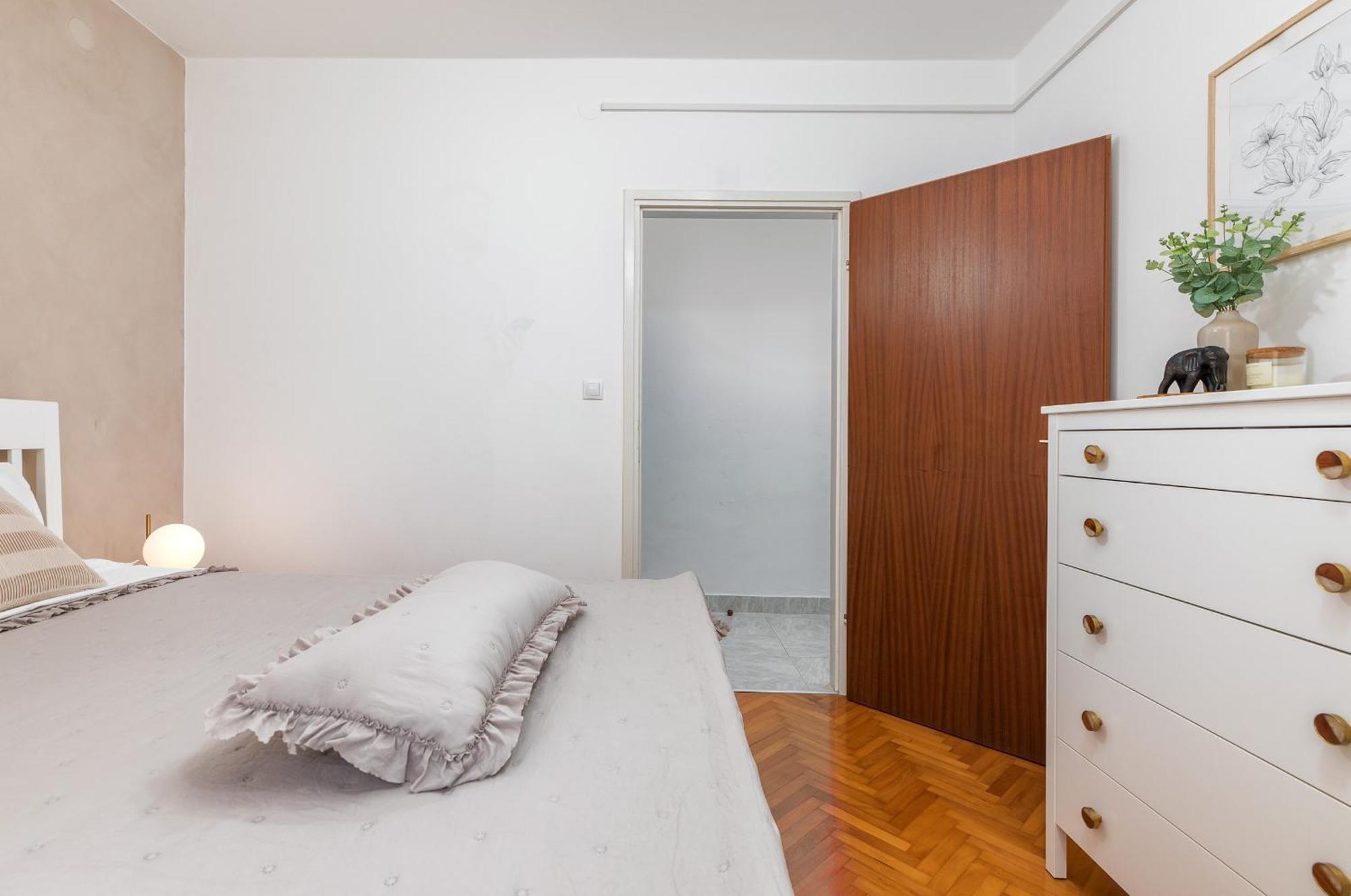 Apartment Tesic Close To The Sea With Shared 4Xbicycles Fažana Eksteriør bilde